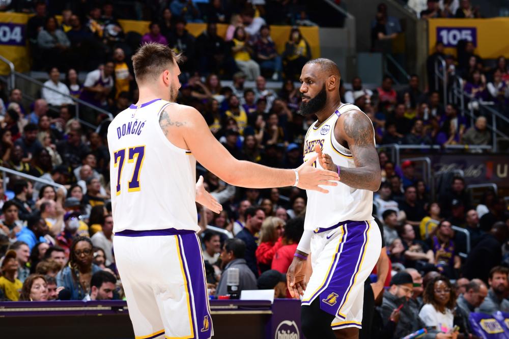 阿莫林：没去想5场不败我想的是2场没赢了；我们离完美还很远