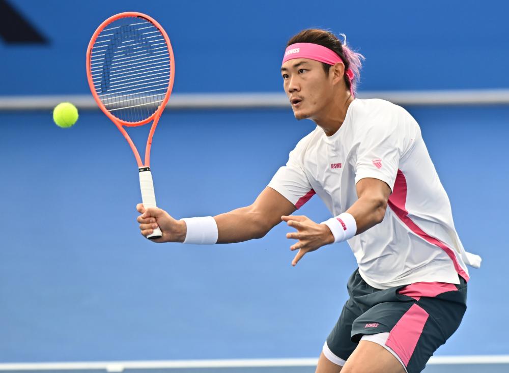 记者：德拉普肩部受伤，将缺席6至8周